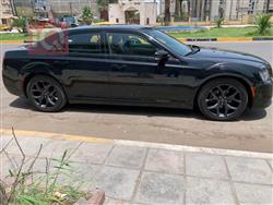 کرایسلەر 300